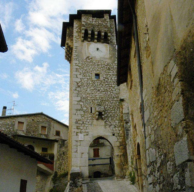 Torre dell'orologio - Fontecchio